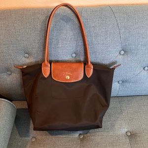 Longchamp Original Le Pilage Medium in Black